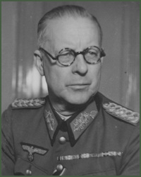 Portrait of Lieutenant-General Kurt Beuttel