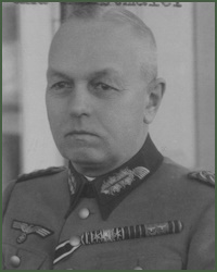 Portrait of Lieutenant-General Peter Richard Gustav Oskar van Ginkel