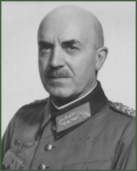Portrait of Lieutenant-General Fritz Peter Joseph Hengen