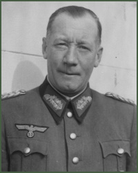 Portrait of General of Mountain Troops Karl Hans Maximilian von Le Suire